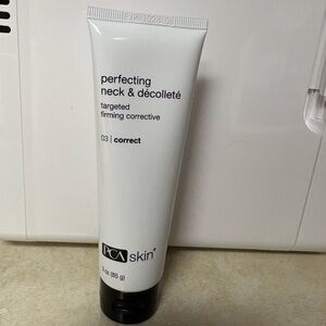 PCA Skin Perfecting Neck & Cream